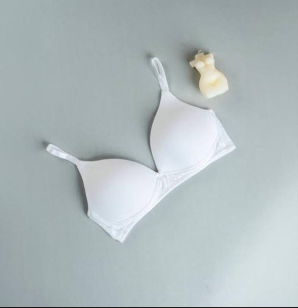 Lace Work Padded Bra – Lightweight & Breathable Lycra Comfort